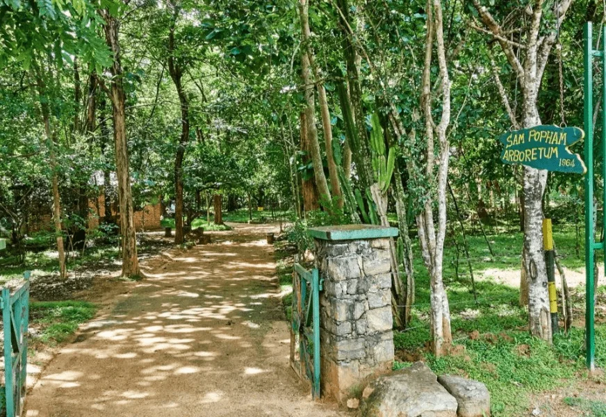 Popham's Arboretum Dambulla - Ride Lanka Cabs