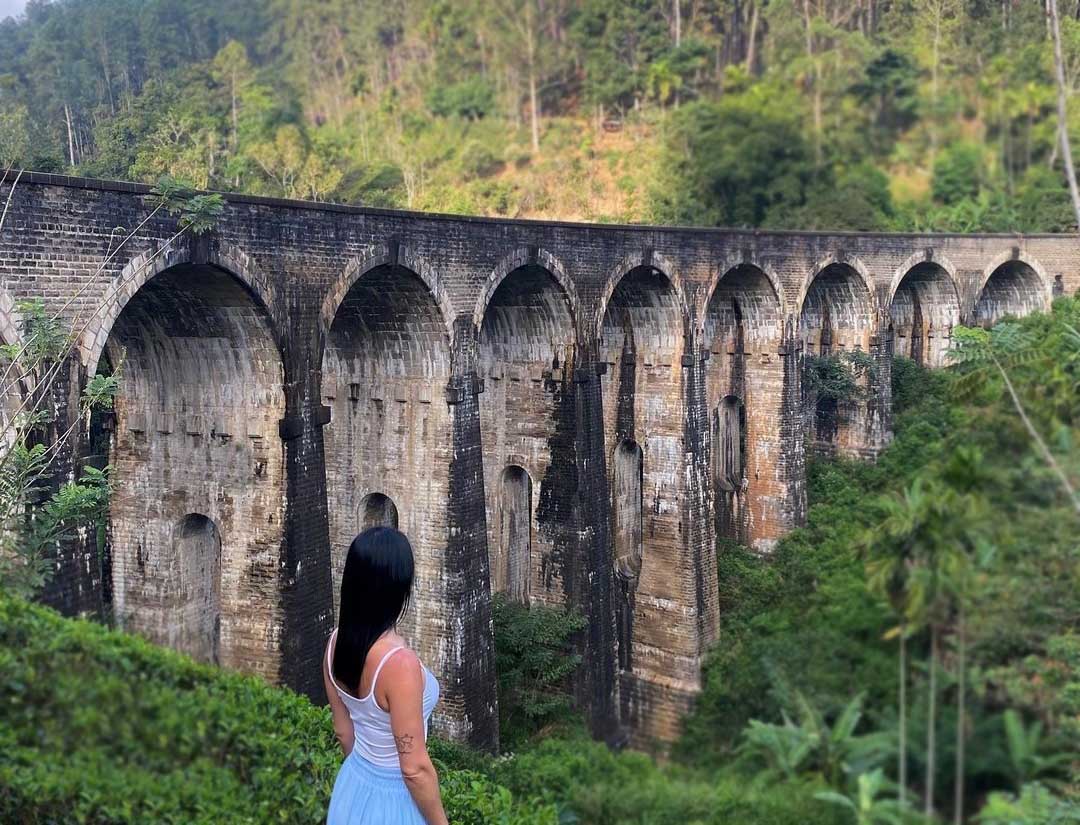 Nine Arch Bridge Ella - Ride Lanka Cabs