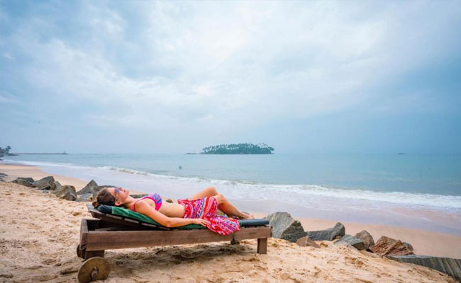 Calido Beach Coastal Ride Kalutara - Ride Lanka Cabs