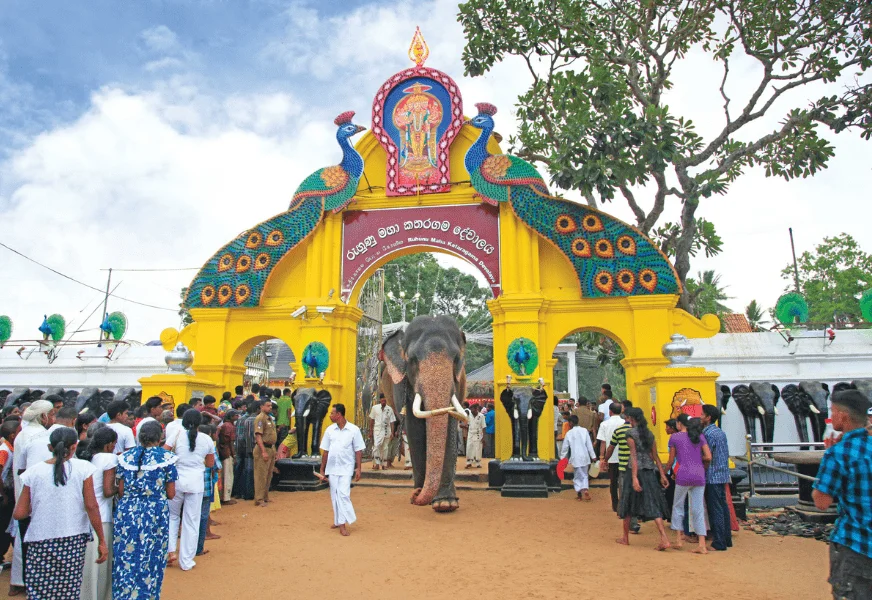 Kataragama Maha Devalaya - Ride Lanka Cabs