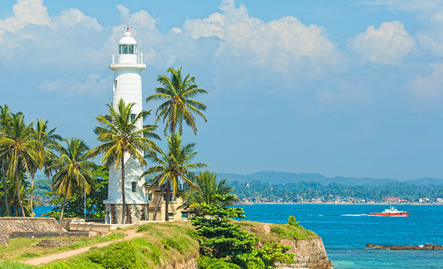 Devinuwara Lighthouse Matara - Ride Lanka Cabs