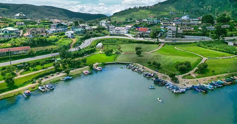 Gregory Lake Nuwara Eliya Tours - Ride Lanka Cabs