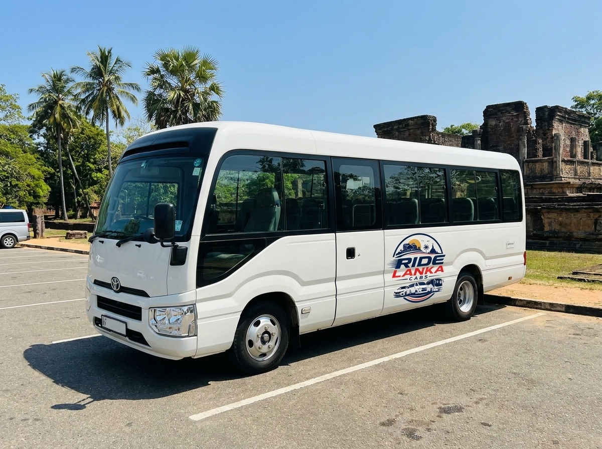 Small AC Bus